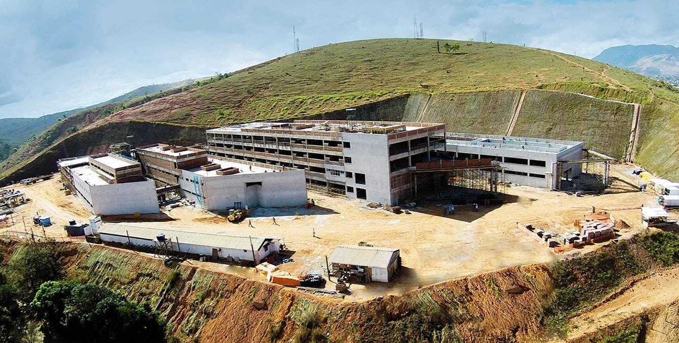 Governo estadual anuncia retomada das obras do Hospital Regional de Governador Valadares